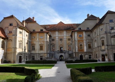 Pałac Štatenberg (Dvorec Štatenberg)