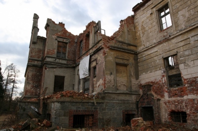 Ruiny Pałacu w Gałowie