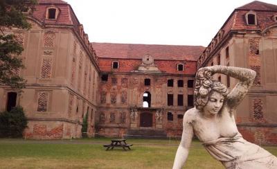 Zamek i Pałac w Brodach