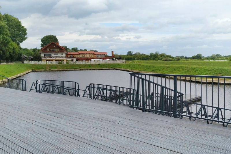 Promenada nad Bugiem.