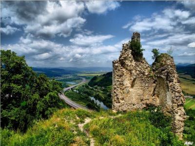 Ruiny zamku Bystrica - Słowacja