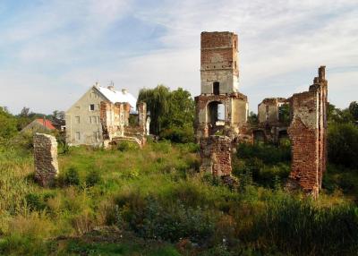 Ruiny zamku w Smolcu