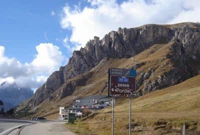 Przełęcz Pordoi Pass - Dolomity