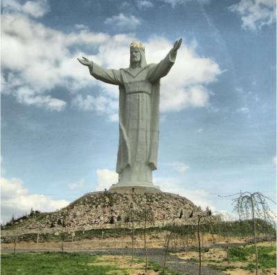 Pomnik Chrystusa Króla w Świebodzinie