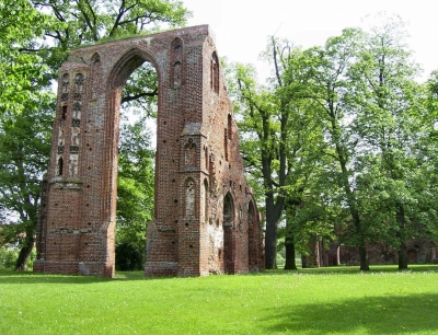 Ruiny Kościoła Eldena - Greifswald