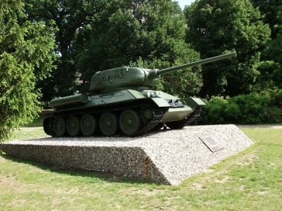 Pomnik czołg T-34