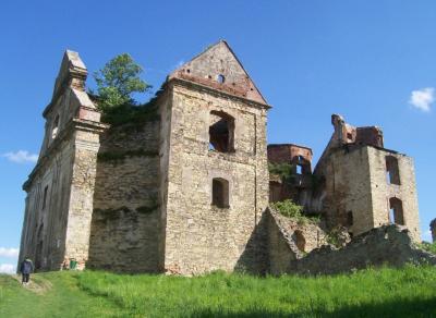 Ruiny Klasztora Karmelitów Bosych w Zagórzu