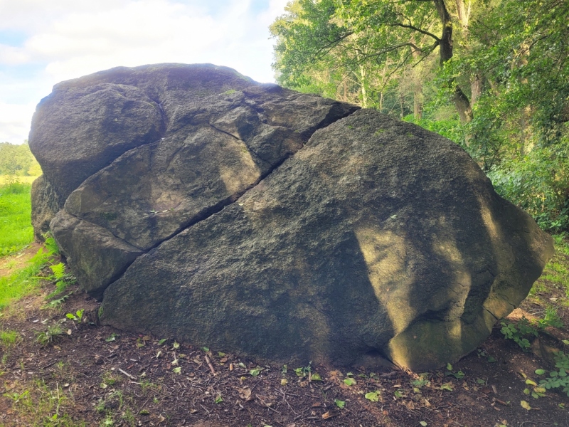 Diabelski kamień – Głaz Krabata k. Trzebiela