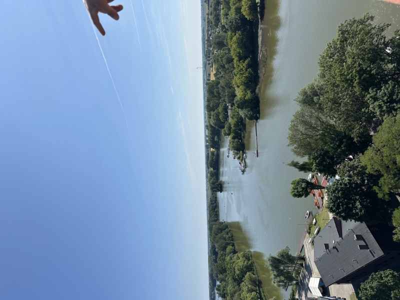 Mysia wieża nad jeziorem Gopło