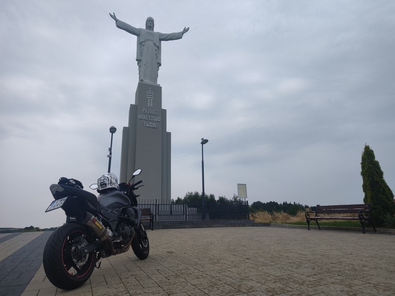 Wieża widokowa i pomnik Chrystusa Króla w Małej