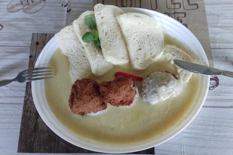 Restauracja i pensjonat - Príslop.