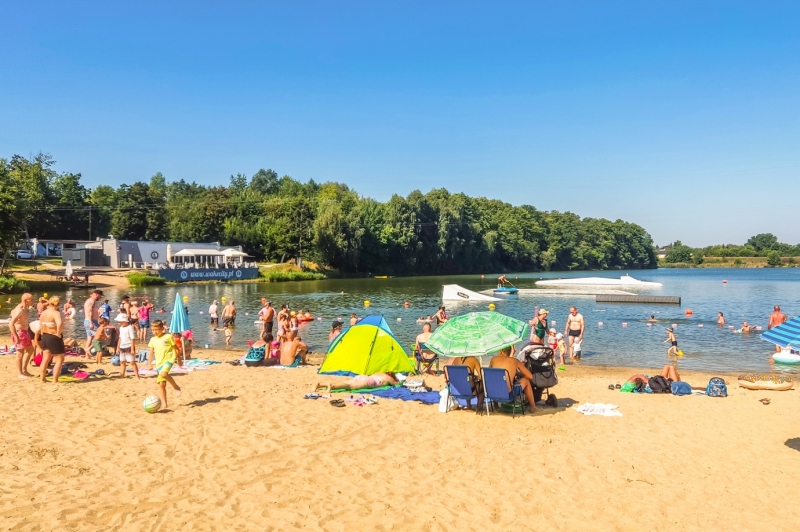 Plaża nad Jeziorem Lipno.