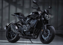 Honda CB 1000R w wersji Black Edition prezentuje się obłędnie